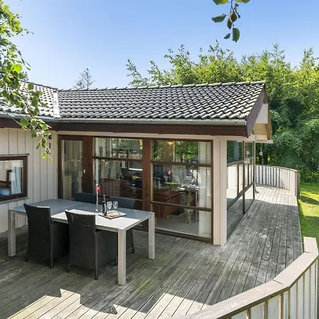 Leevi - 150m From The Sea By Interhome Feriehus